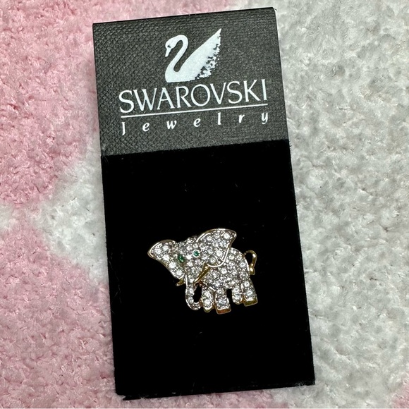 Swarovski Crystal Elephant Brooch - Picture 3 of 8